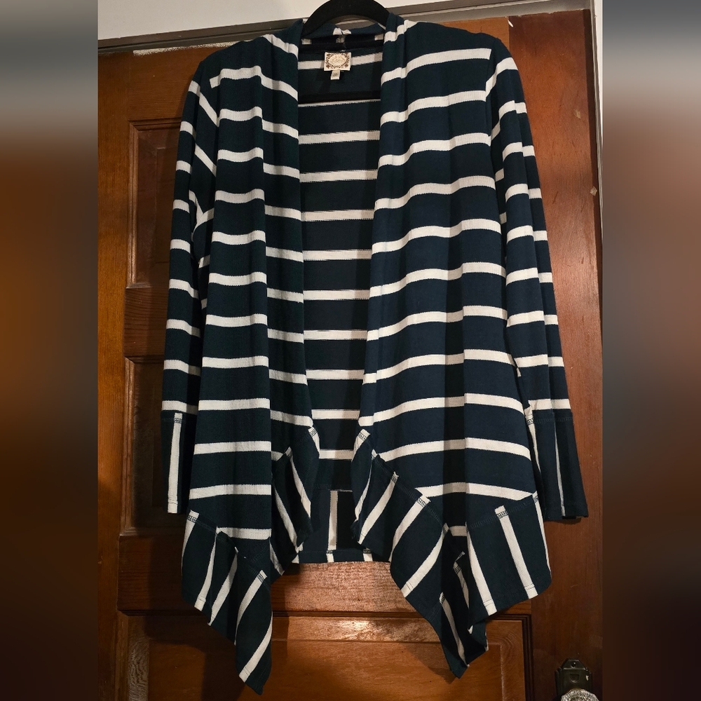 5 For 25$ Truself Striped Emerald and White Women's Sweater
